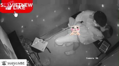 Cực kỳ nóng Cập đôi đang đi karaoke thì đè ra móc nhau